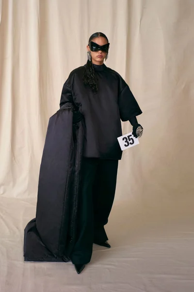 Look 35